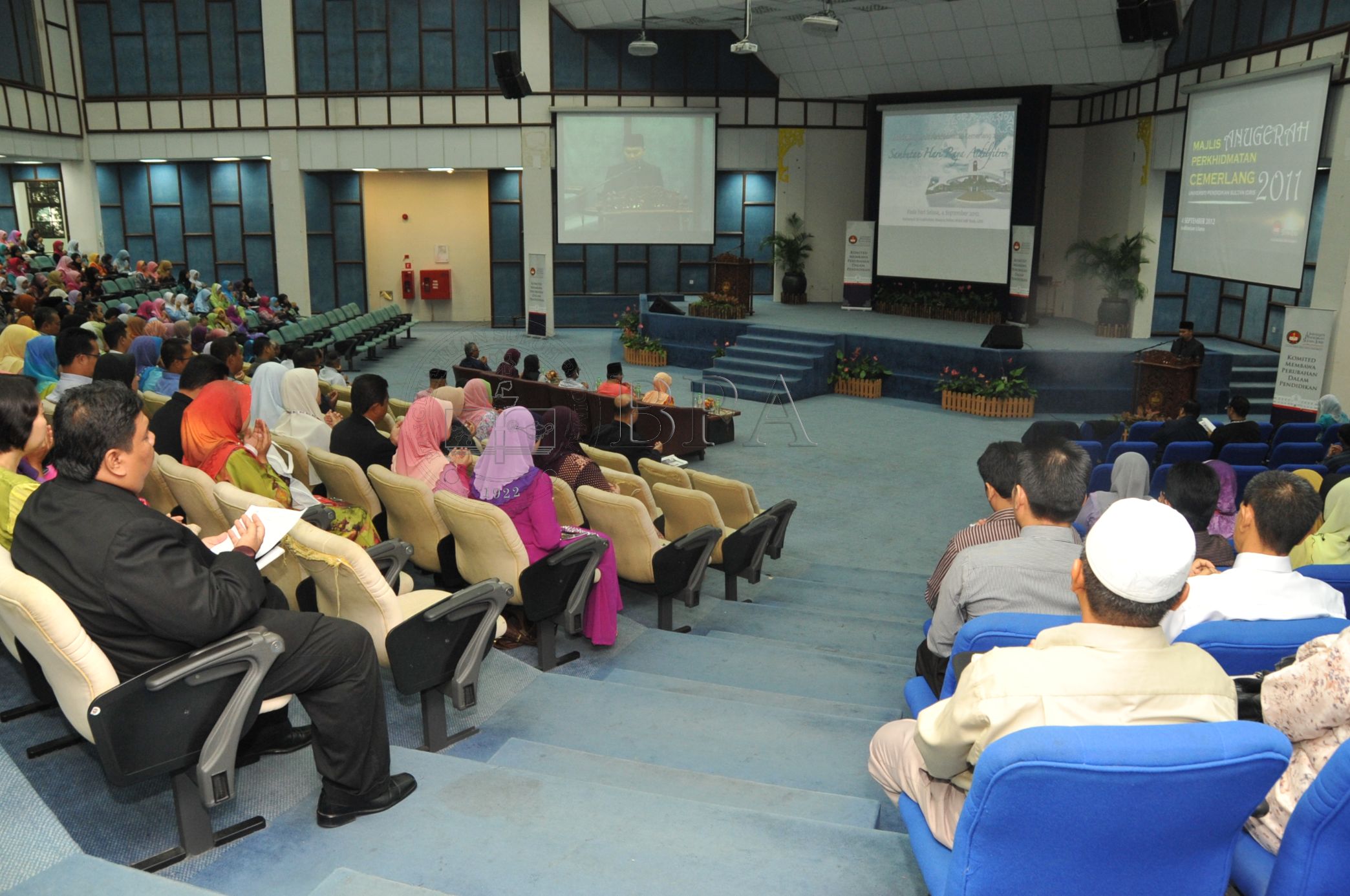 BPA 12 110 APC PRO 5273